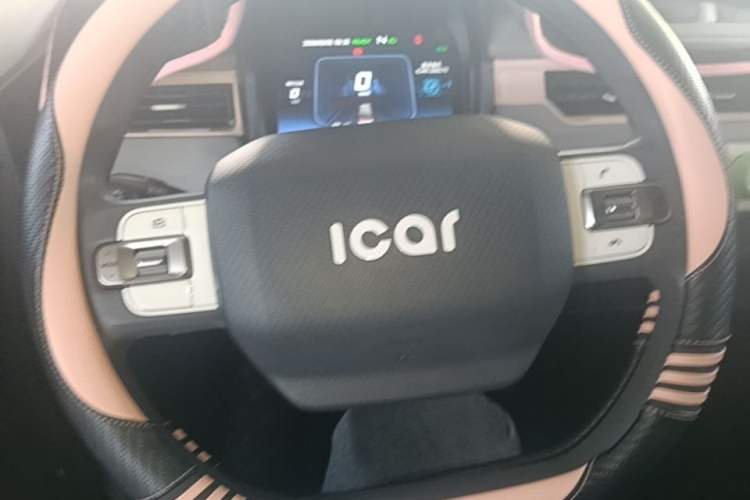 Used Chery QQ Ice Cream 2022 120km Conical Shape Lithium Iron Phosphate Steering Wheel