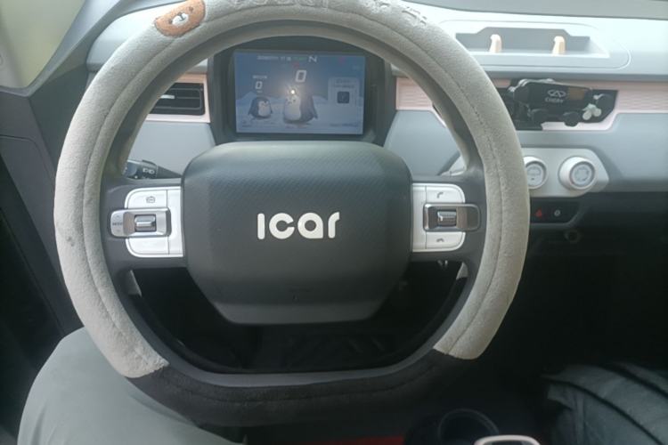 Used Chery QQ Ice Cream 2022 170km Sundae Phosphate Lithium-Ion Steering Wheel