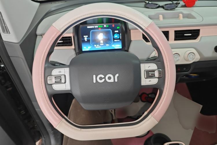 Used Chery QQ Ice Cream 2022 170km Sundae Phosphate Lithium-Ion Steering Wheel