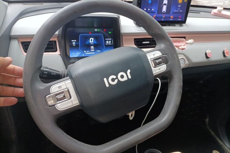 Used Chery QQ Ice Cream 2022 170km Sundae Phosphate Lithium-Ion Steering Wheel