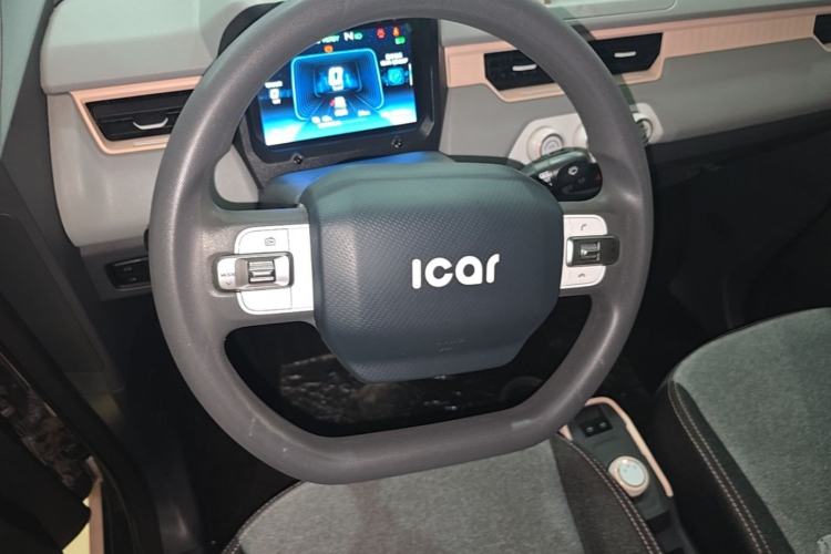 Used Chery QQ Ice Cream 2022 120km Conical Shape Lithium Iron Phosphate Steering Wheel