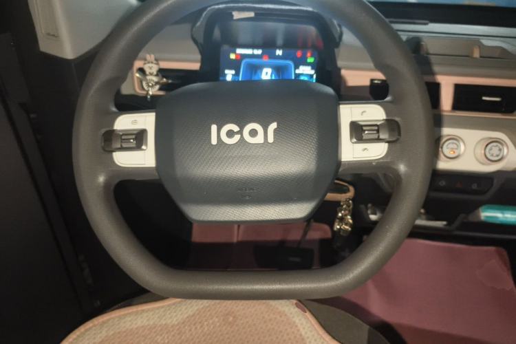 Used Chery QQ Ice Cream 2022 170km Sundae Ternary Lithium Steering Wheel