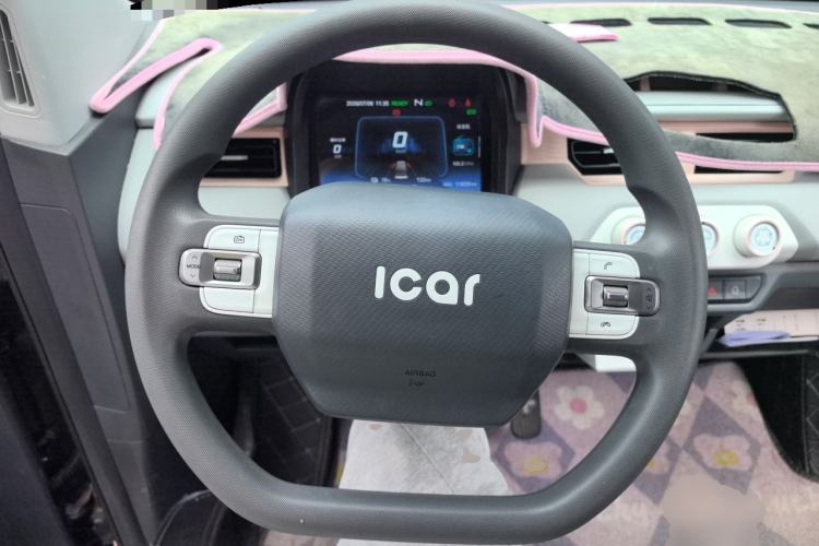 Used Chery QQ Ice Cream 2022 170km Sundae Phosphate Lithium-Ion Steering Wheel