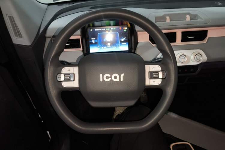 Used Chery QQ Ice Cream 2022 170km Sundae Phosphate Lithium-Ion Steering Wheel