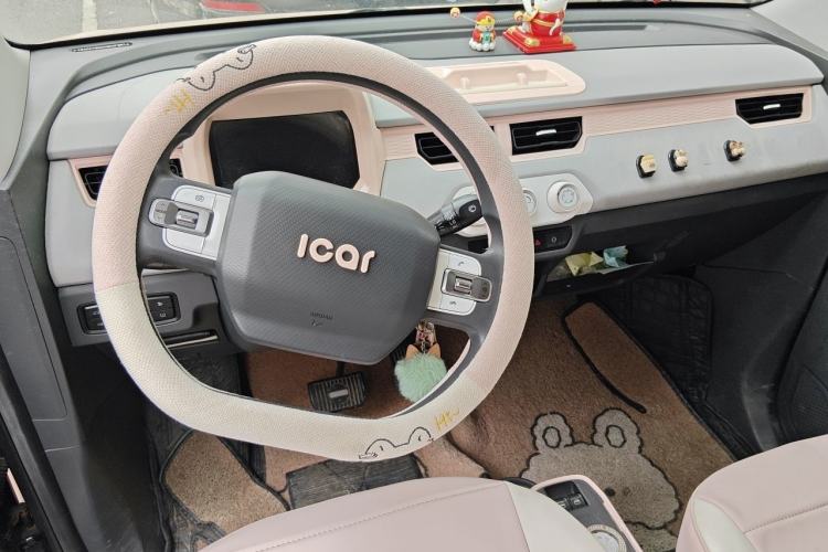 Used Chery QQ Ice Cream 2022 120km Conical Shape Lithium Iron Phosphate Steering Wheel