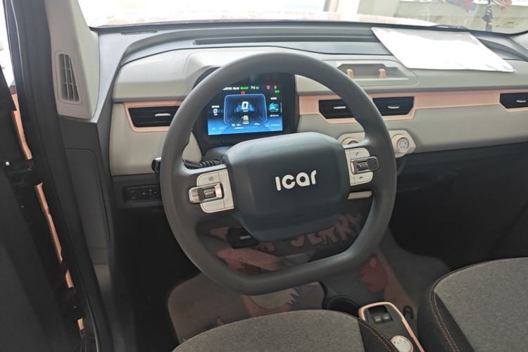 Used Chery QQ Ice Cream 2022 120km Conical Shape Lithium Iron Phosphate Steering Wheel