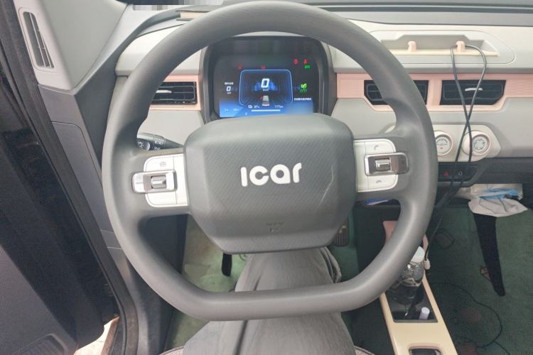 Used Chery QQ Ice Cream 2022 120km Conical Shape Lithium Iron Phosphate Steering Wheel