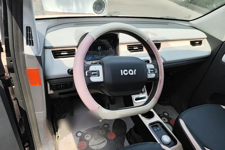 Used Chery QQ Ice Cream 2022 170km Sundae Phosphate Lithium-Ion Steering Wheel