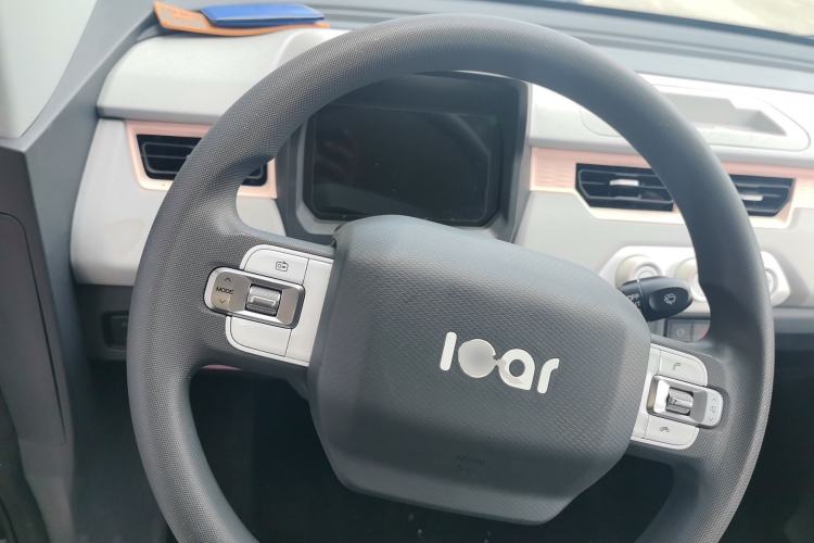 Used Chery QQ Ice Cream 2022 170km Sundae Phosphate Lithium-Ion Steering Wheel