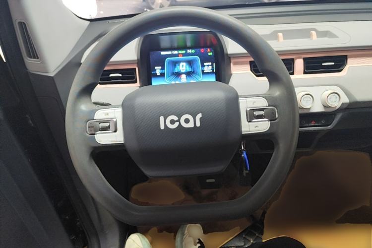 Used Chery QQ Ice Cream 2022 170km Sundae Phosphate Lithium-Ion Steering Wheel