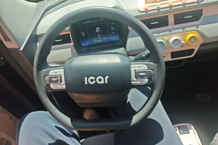Used Chery QQ Ice Cream 2022 170km Sundae Phosphate Lithium-Ion Steering Wheel