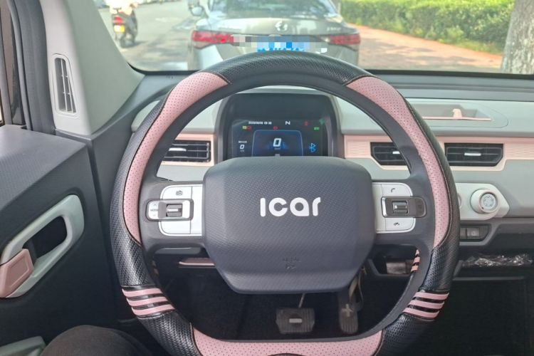 Used Chery QQ Ice Cream 2022 120km Conical Shape Lithium Iron Phosphate Steering Wheel