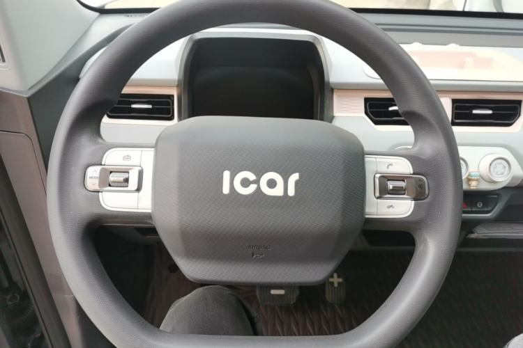 Used Chery QQ Ice Cream 2022 170km Sundae Phosphate Lithium-Ion Steering Wheel