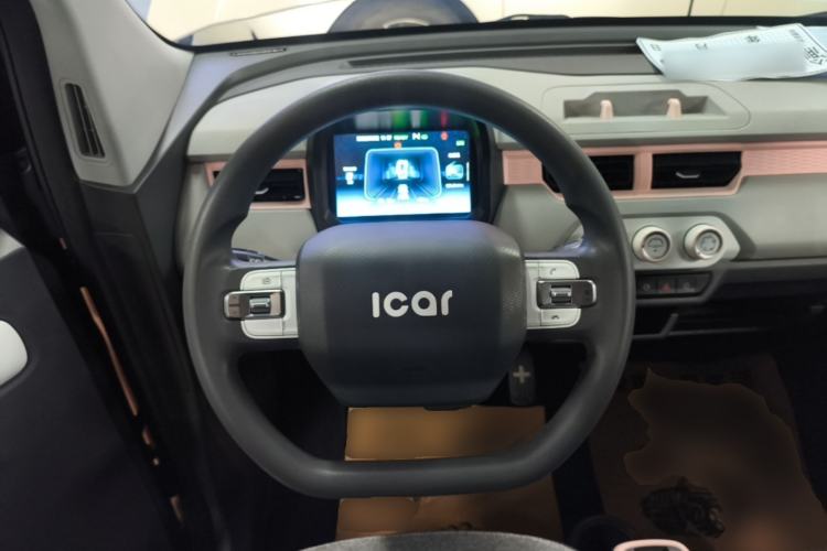 Used Chery QQ Ice Cream 2022 170km Sundae Phosphate Lithium-Ion Steering Wheel