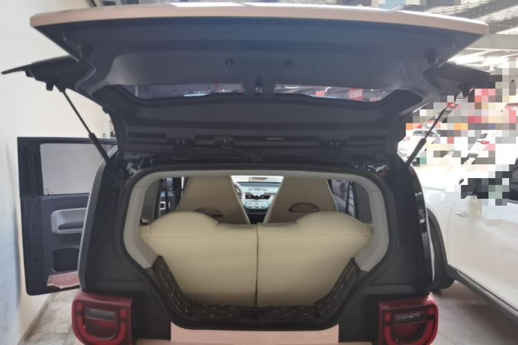 Used Chery QQ Ice Cream 2022 170km Sundae Phosphate Lithium-Ion Trunk