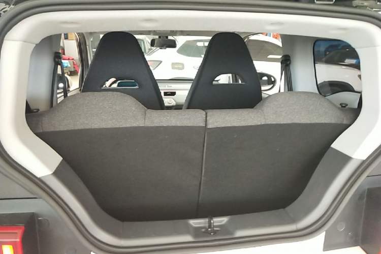 Used Chery QQ Ice Cream 2022 170km Sundae Ternary Lithium Trunk