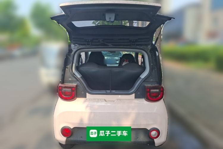 Used Chery QQ Ice Cream 2022 120km Conical Shape Lithium Iron Phosphate Trunk