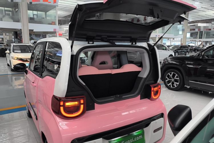 Used Chery QQ Ice Cream 2022 Taohuanxi Fragrant Peach Model Trunk