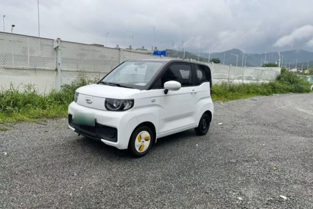 Used Chery QQ Ice Cream 2022 170km Sundae Phosphate Lithium-Ion
