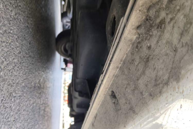 Used Chery QQ Ice Cream 2022 170km Sundae Phosphate Lithium-Ion Chassis Front Left