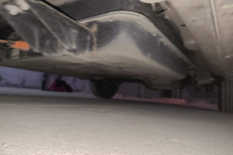 Used Chery QQ Ice Cream 2022 120km Conical Shape Lithium Iron Phosphate Chassis Front Left