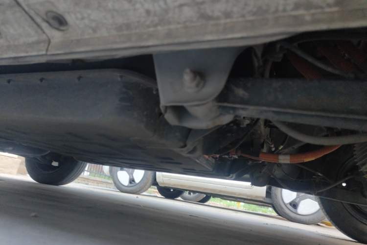 Used Chery QQ Ice Cream 2022 120km Milkshake Phosphate Lithium-Iron Chassis Front Left