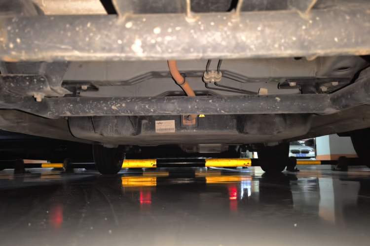 Used Chery QQ Ice Cream 2022 120km Conical Shape Lithium Iron Phosphate Chassis Front