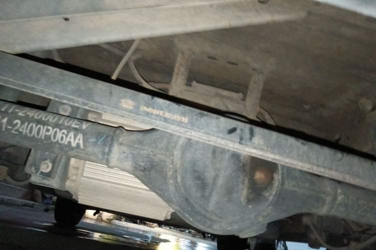 Used Chery QQ Ice Cream 2022 120km Conical Shape Lithium Iron Phosphate Chassis Rear