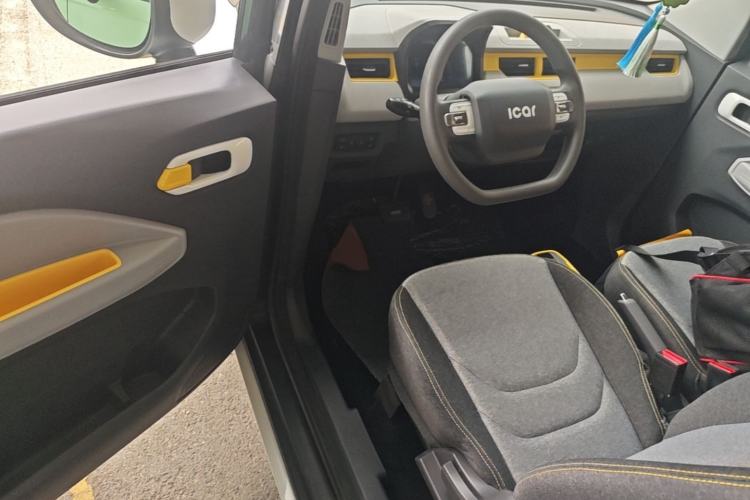 Used Chery QQ Ice Cream 2022 Pudding Model Driver Seat