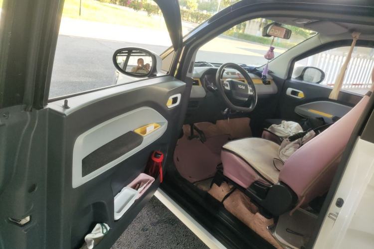 Used Chery QQ Ice Cream 2022 170km Sundae Phosphate Lithium-Ion Driver Seat