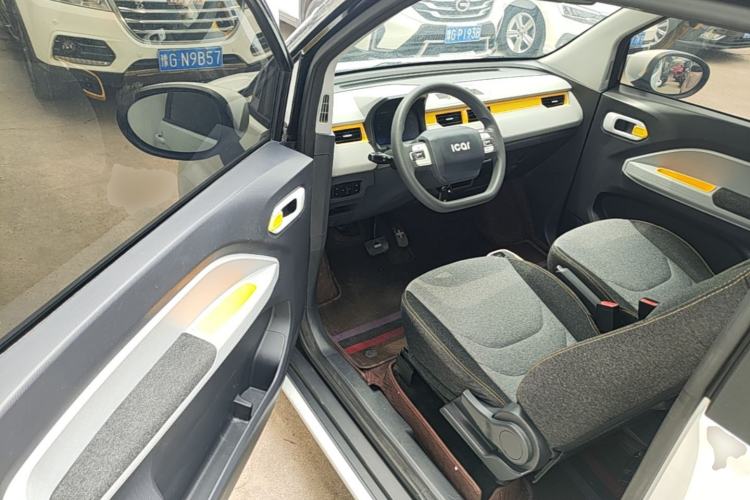 Used Chery QQ Ice Cream 2022 170km Sundae Phosphate Lithium-Ion Driver Seat