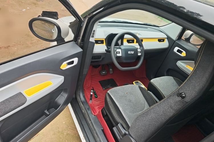 Used Chery QQ Ice Cream 2022 120km Conical Shape Lithium Iron Phosphate Driver Seat