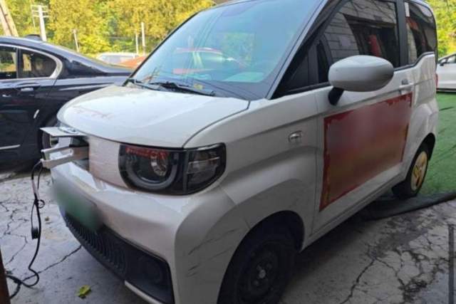 Used Chery QQ Ice Cream 2022 170km Sundae Phosphate Lithium-Ion