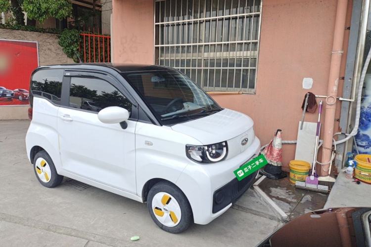 Used Chery QQ Ice Cream 2022 170km Sundae Phosphate Lithium-Ion Exterior 1
