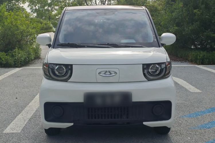 Used Chery QQ Ice Cream 2022 170km Sundae Phosphate Lithium-Ion Exterior 1