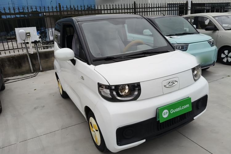 Used Chery QQ Ice Cream 2022 170km Sundae Phosphate Lithium-Ion Exterior 1
