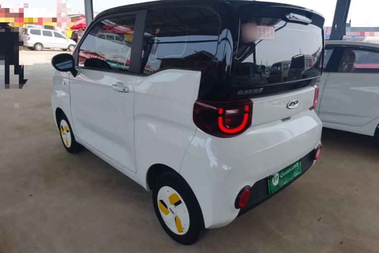 Used Chery QQ Ice Cream 2022 170km Sundae Phosphate Lithium-Ion Exterior 2