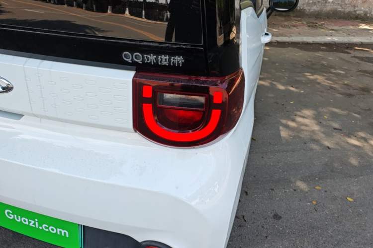 Used Chery QQ Ice Cream 2022 170km Sundae Phosphate Lithium-Ion Exterior 3
