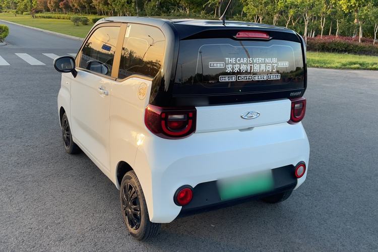 Used Chery QQ Ice Cream 2022 170km Sundae Phosphate Lithium-Ion Exterior 4