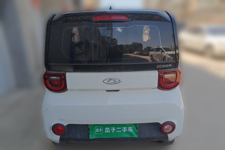Used Chery QQ Ice Cream 2022 120km Conical Shape Lithium Iron Phosphate Exterior 4
