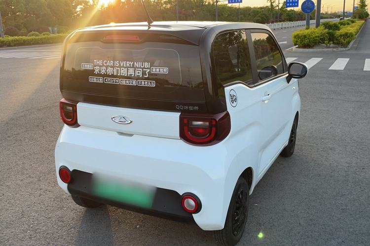 Used Chery QQ Ice Cream 2022 170km Sundae Phosphate Lithium-Ion Exterior 5
