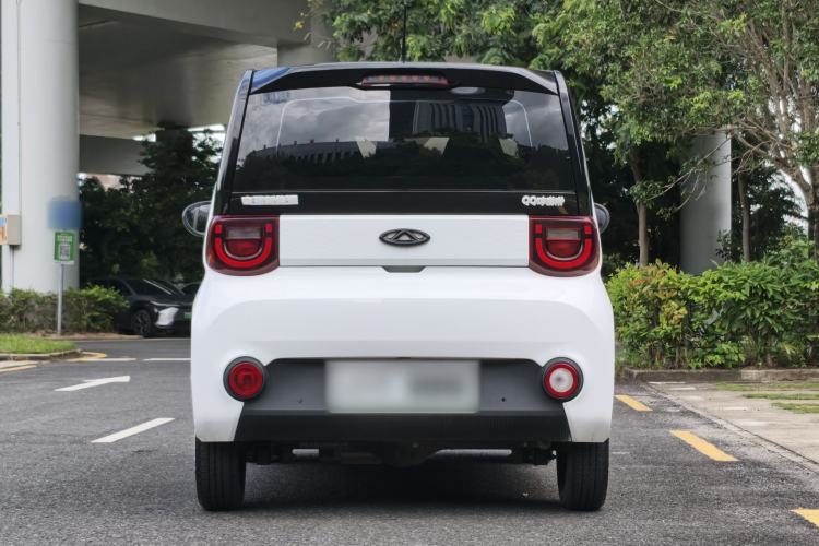 Used Chery QQ Ice Cream 2022 170km Sundae Phosphate Lithium-Ion Exterior 5