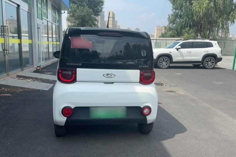 Used Chery QQ Ice Cream 2022 120km Conical Shape Lithium Iron Phosphate Exterior 5