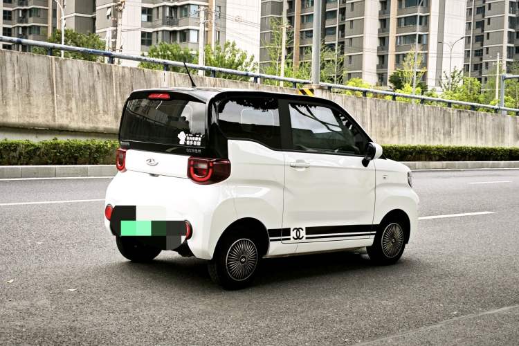 Used Chery QQ Ice Cream 2022 170km Sundae Phosphate Lithium-Ion Exterior 8