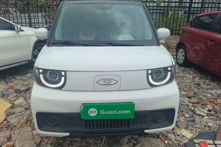 Used Chery QQ Ice Cream 2022 170km Sundae Phosphate Lithium-Ion Front