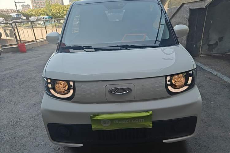 Used Chery QQ Ice Cream 2022 170km Sundae Phosphate Lithium-Ion Front