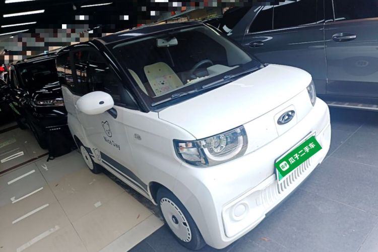 Used Chery QQ Ice Cream 2022 170km Sundae Phosphate Lithium-Ion Front Right 45 Deg