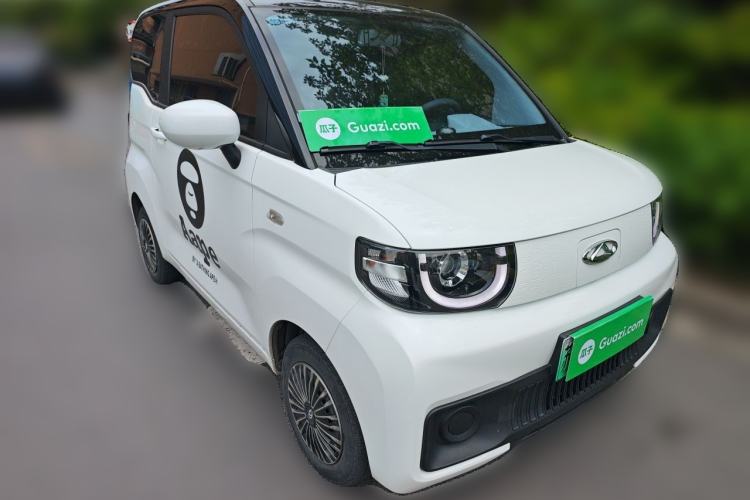 Used Chery QQ Ice Cream 2022 120km Conical Shape Lithium Iron Phosphate Front Right 45 Deg
