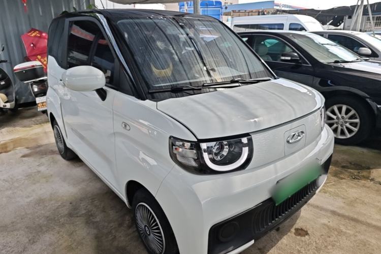 Used Chery QQ Ice Cream 2022 170km Sundae Phosphate Lithium-Ion Front Right 45 Deg