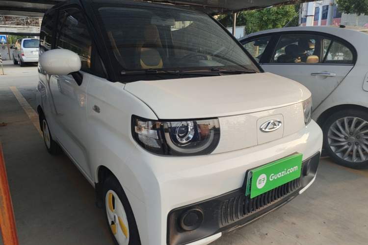 Used Chery QQ Ice Cream 2022 120km Conical Shape Lithium Iron Phosphate Front Right 45 Deg